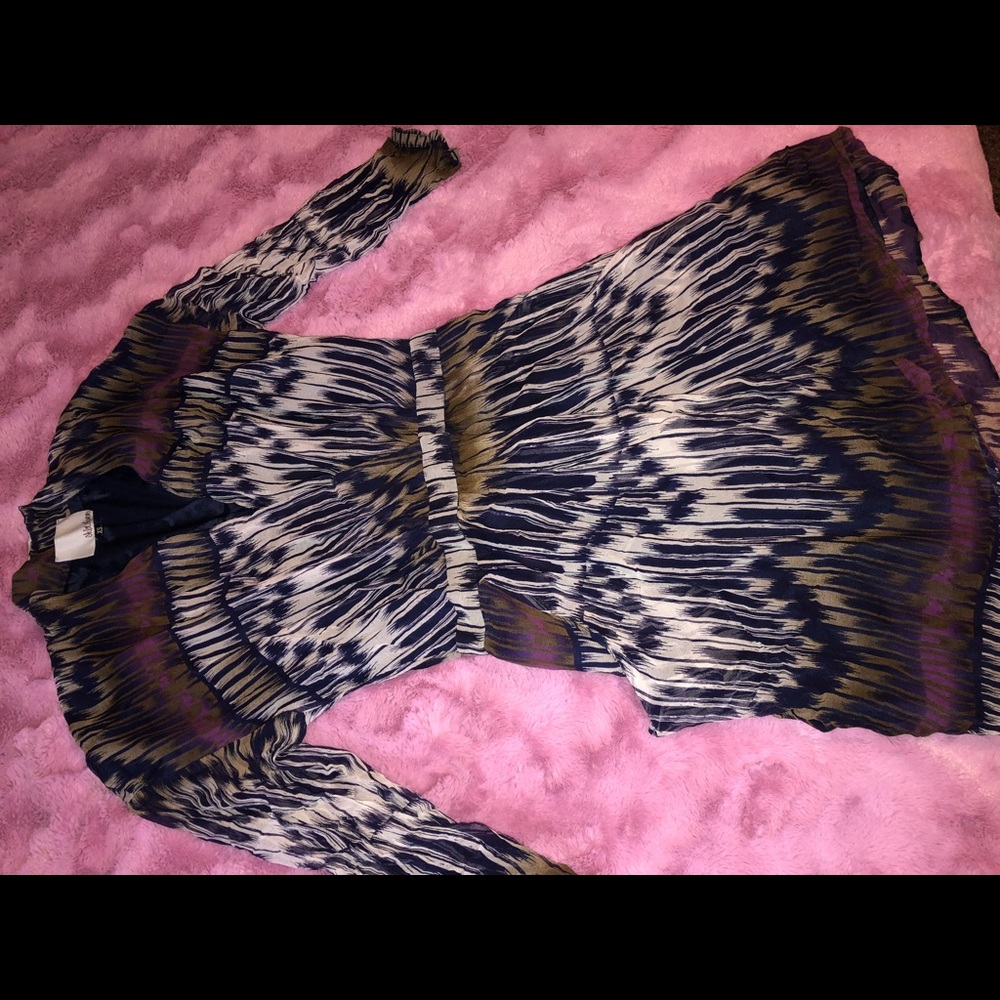 Classy Bohemian Chloe Oliver Dress - Picture 2 of 5